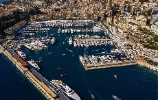 雅典表再续与摩纳哥游艇展的合作伙伴关系 推出全新限量腕表