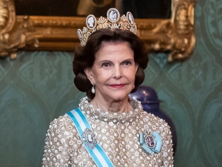 瑞典皇室佩戴尚美巴黎古董冠冕接待西班牙国王夫妇到访