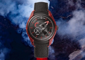 创新与个性的极致体现 品鉴雅典FreakX岩浆腕表