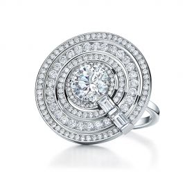 蒂芙尼BLUE BOOK高级珠宝铂金镶嵌圆形及长形钻石戒指戒指