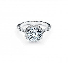 蒂芙尼订婚钻戒铂金镶嵌圆形明亮式切割钻石订婚钻戒戒指