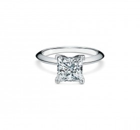 蒂芙尼订婚钻戒铂金镶嵌公主方形切割钻石订婚钻戒戒指