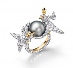 蒂芙尼史隆伯杰系列铂金及黄金镶嵌灰色纽扣形天然野生珍珠，灰色钻石，钻石及红宝石戒指戒指